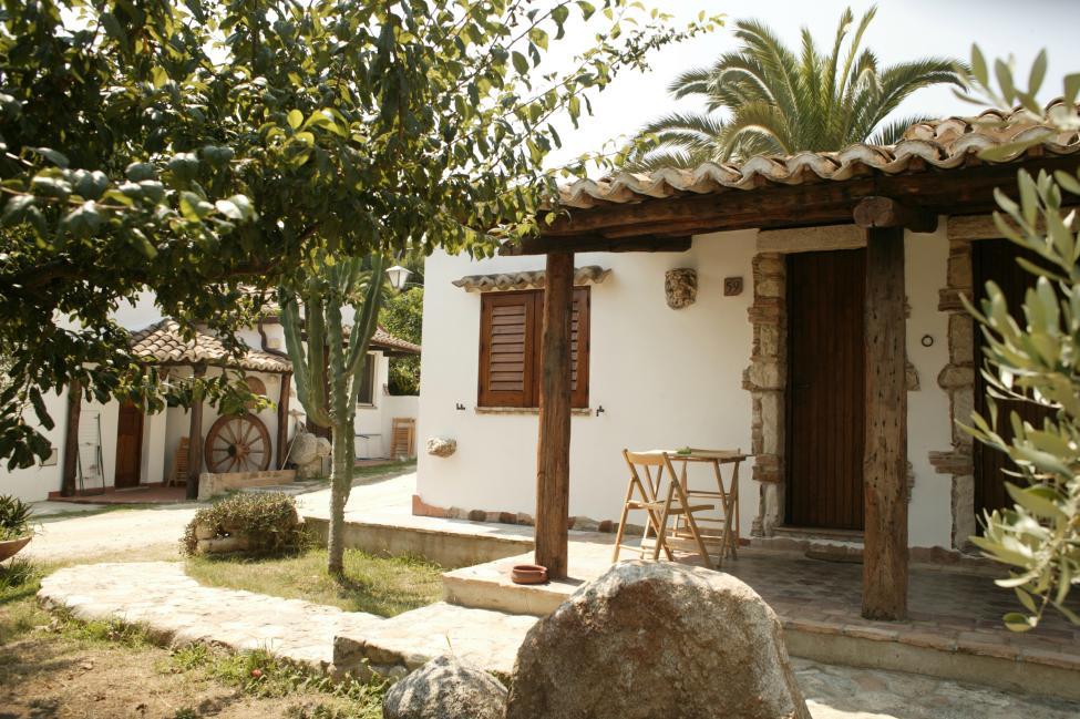 Hotel Residence Costa Azzurra Capo Vaticano Exterior foto