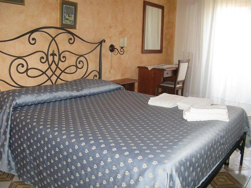 Hotel Residence Costa Azzurra Capo Vaticano Exterior foto