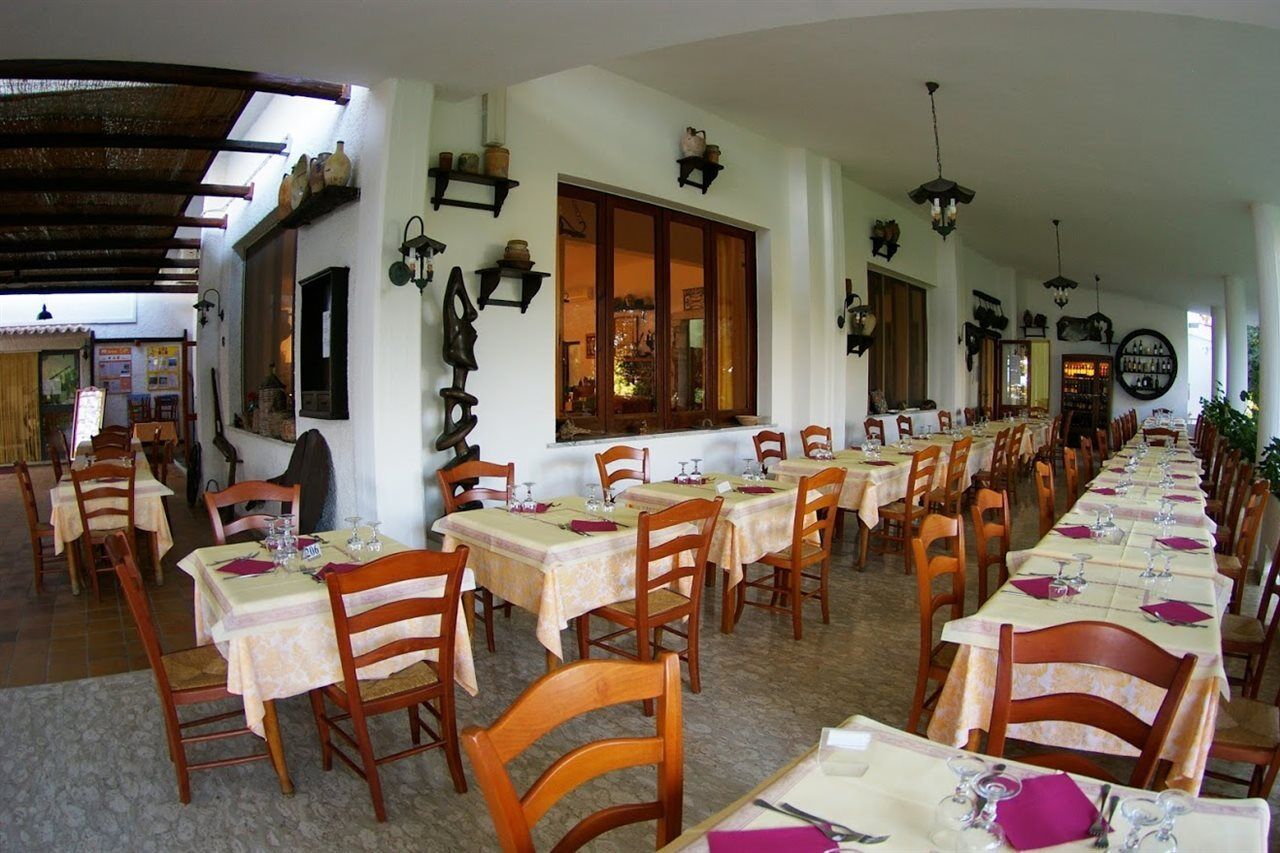 Hotel Residence Costa Azzurra Capo Vaticano Exterior foto